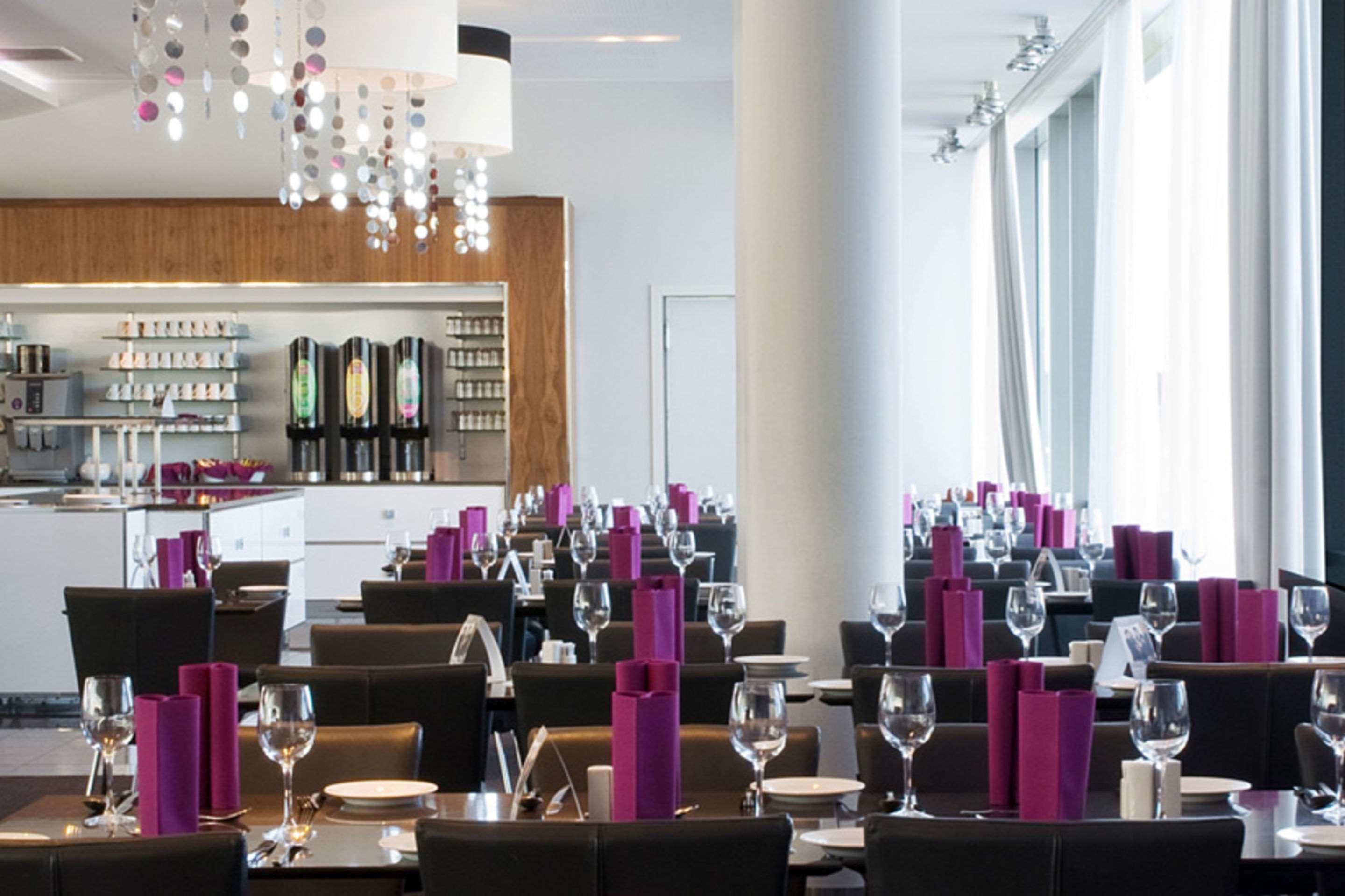 Clarion Hotel Bergen Airport Экстерьер фото