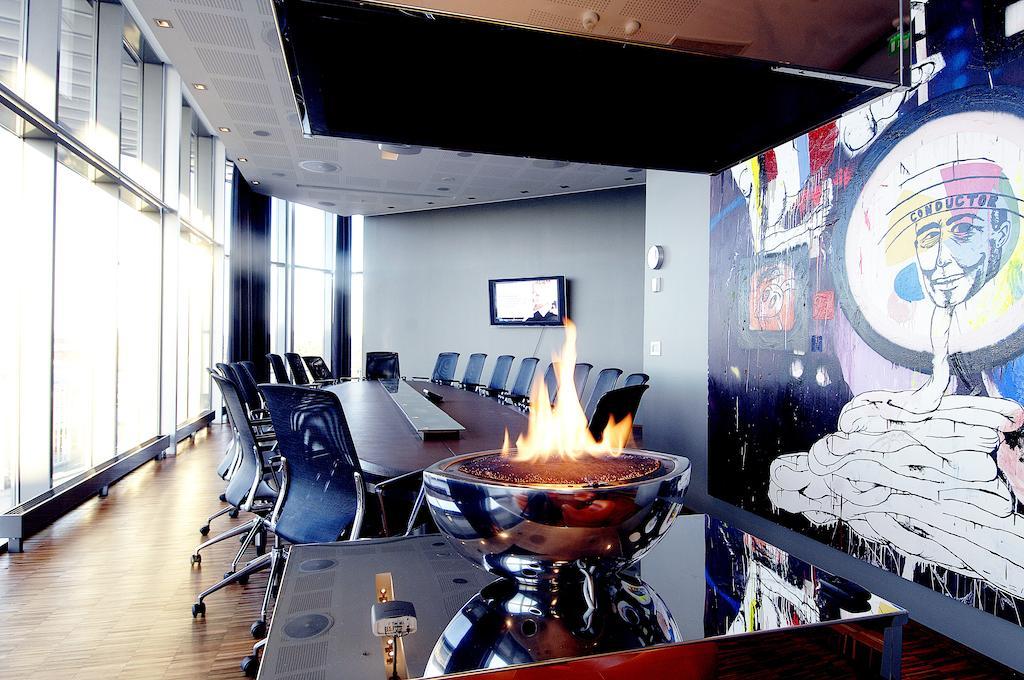 Clarion Hotel Bergen Airport Экстерьер фото